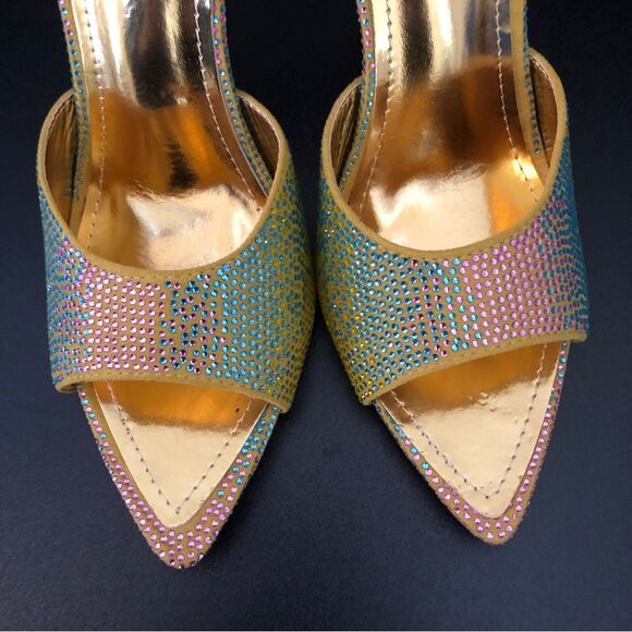 CAPE ROBBIN KAMERON SIZE 7.5 heels - Picture 7 of 10